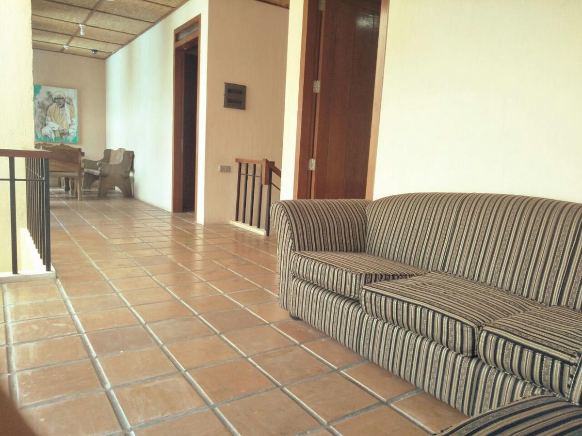 Villa Bukit Danau Cipanas  Extérieur photo
