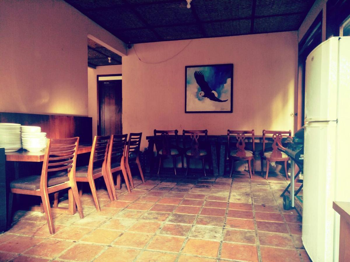 Villa Bukit Danau Cipanas  Extérieur photo