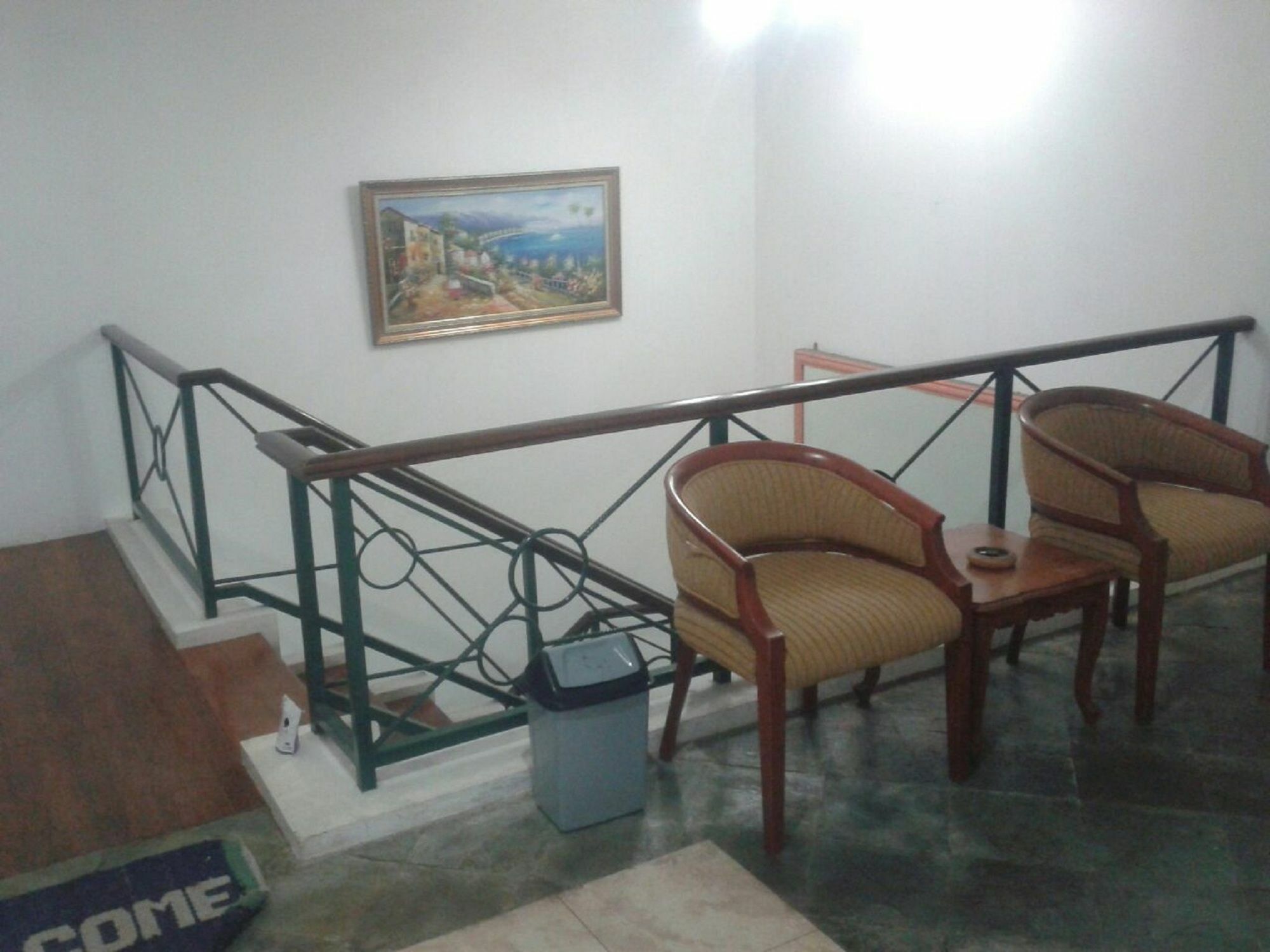Villa Bukit Danau Cipanas  Extérieur photo