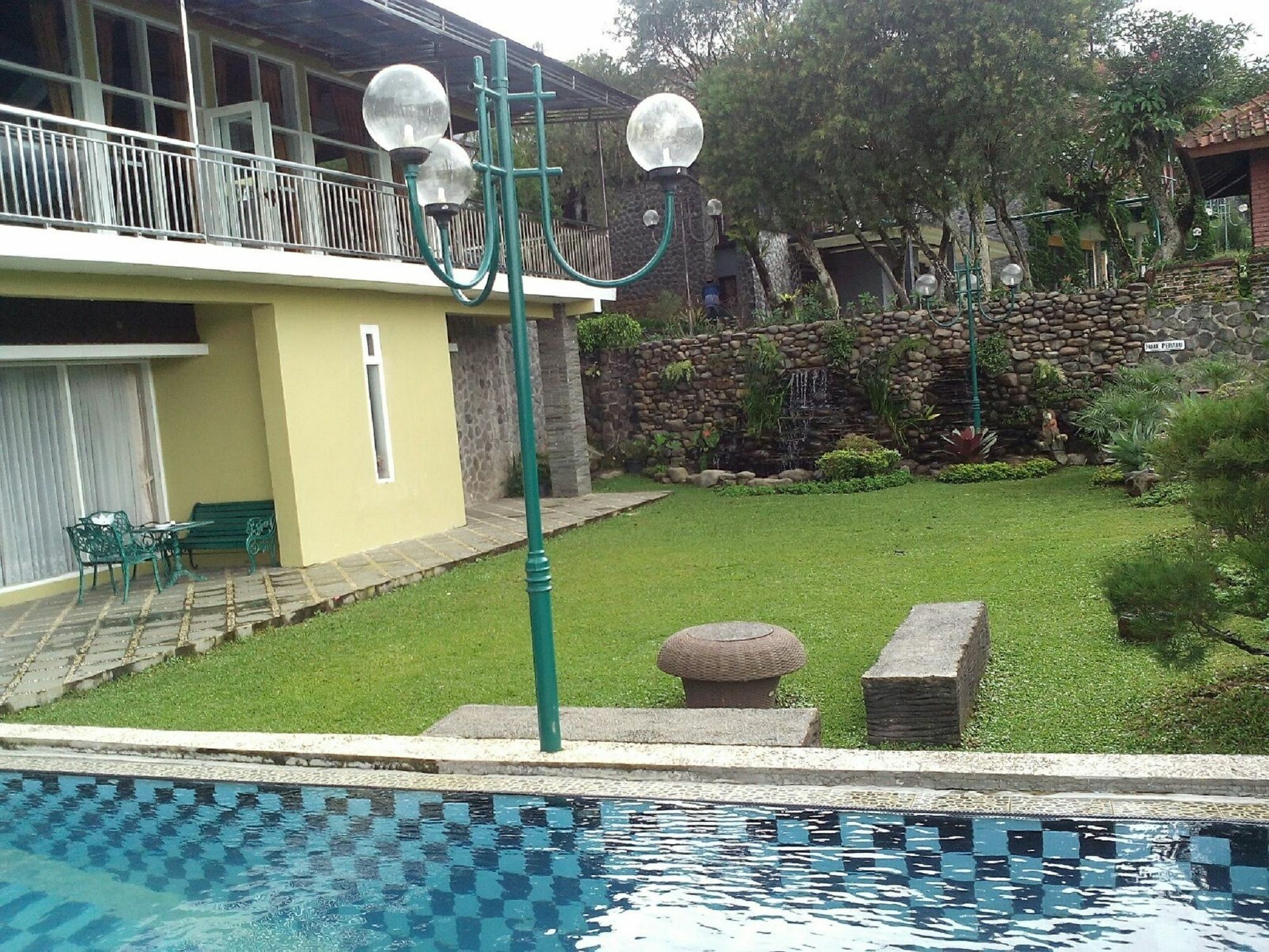 Villa Bukit Danau Cipanas  Extérieur photo